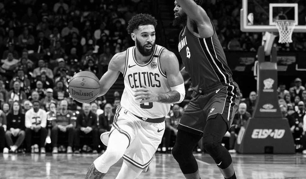 Bulls đổi Dillingham lấy Hield: Sự thật nằm sau bảng lương